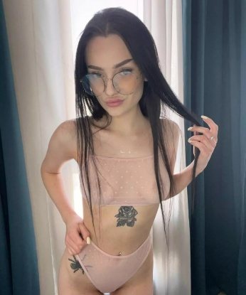 Карина, 19 лет, 2 размер груди